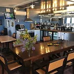 Casablanca Hostel, Hyggelig Anholt